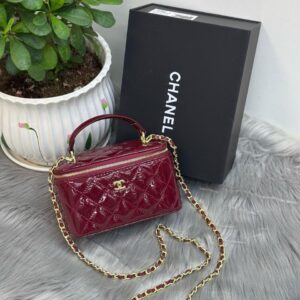 Chanel Vanity with Chain in Dubai