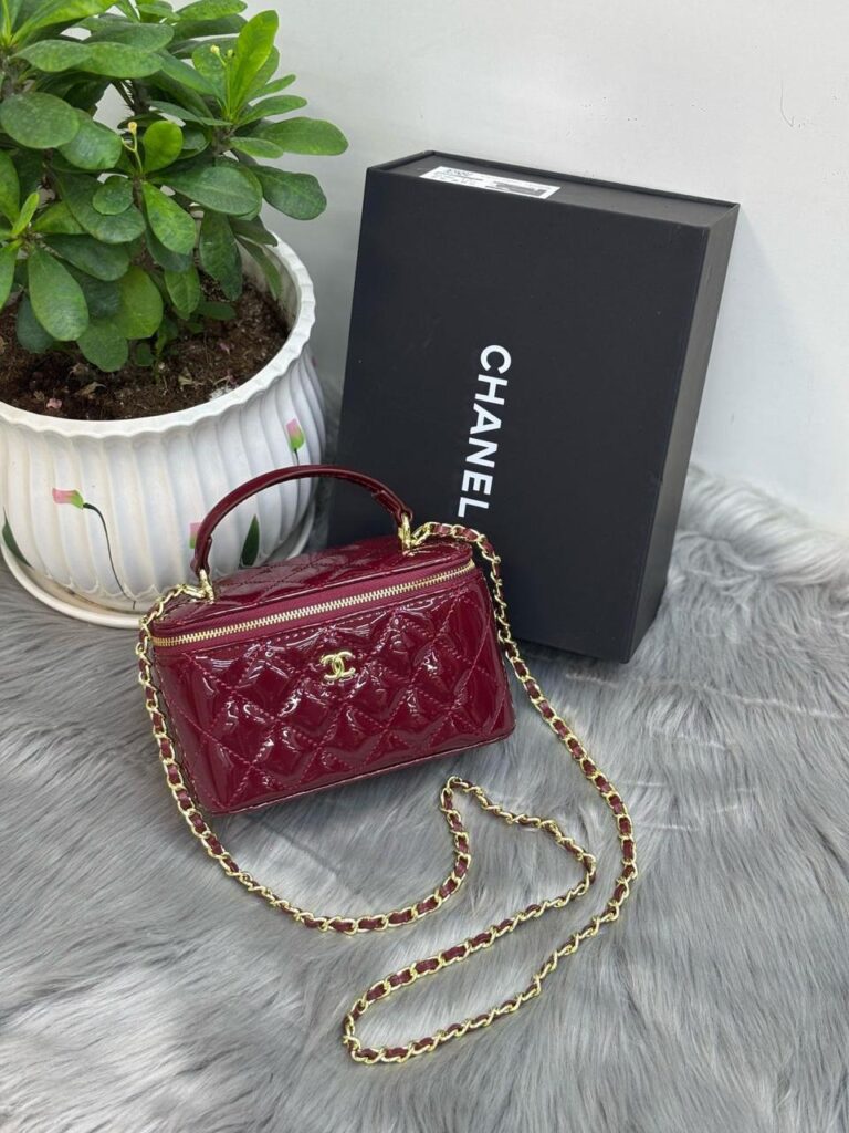 Chanel Vanity with Chain in Dubai