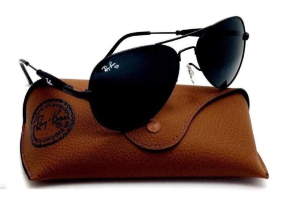 Ray-Ban Aviator Sunglasses in Dubai