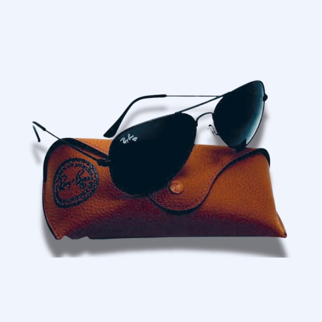Ray-Ban Classic Aviator Black Sunglasses in Dubai