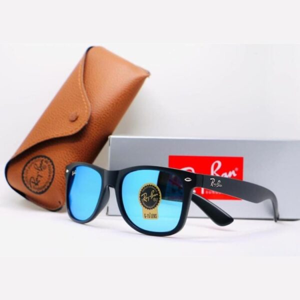 Ray-Ban Wayfarer Sunglasses in Dubai
