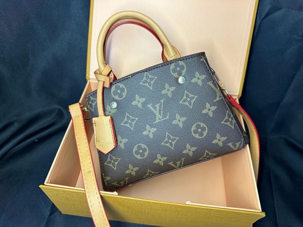 Louis Vuitton Montaigne BB Bag